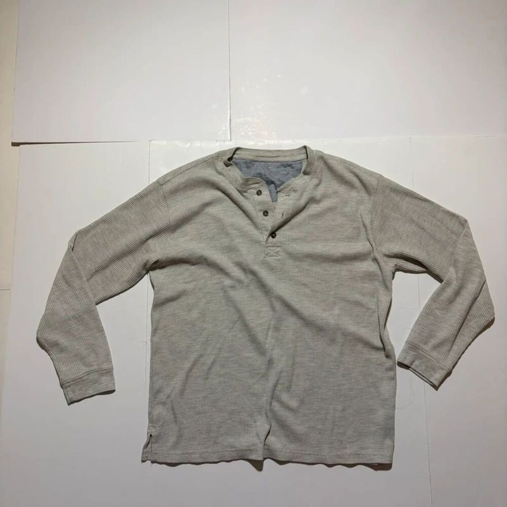 Grey unbranded waffle knit Henley shirt